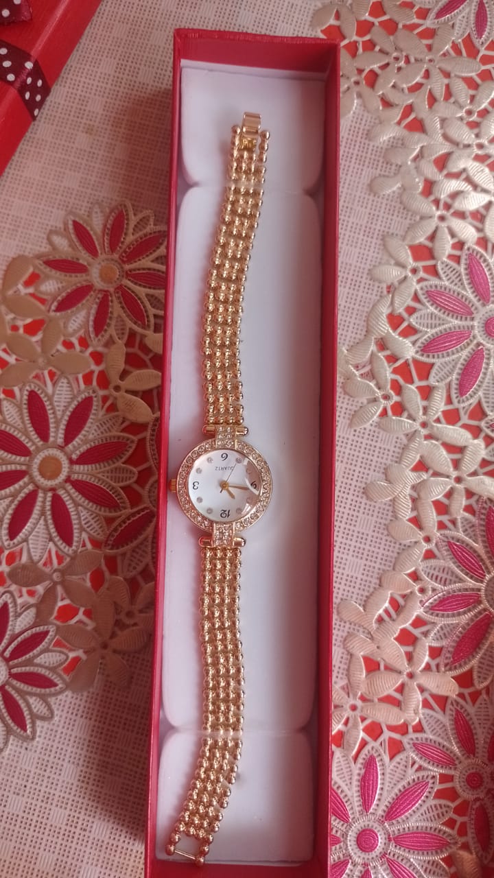 Reloj p/mujer tipo brazalete